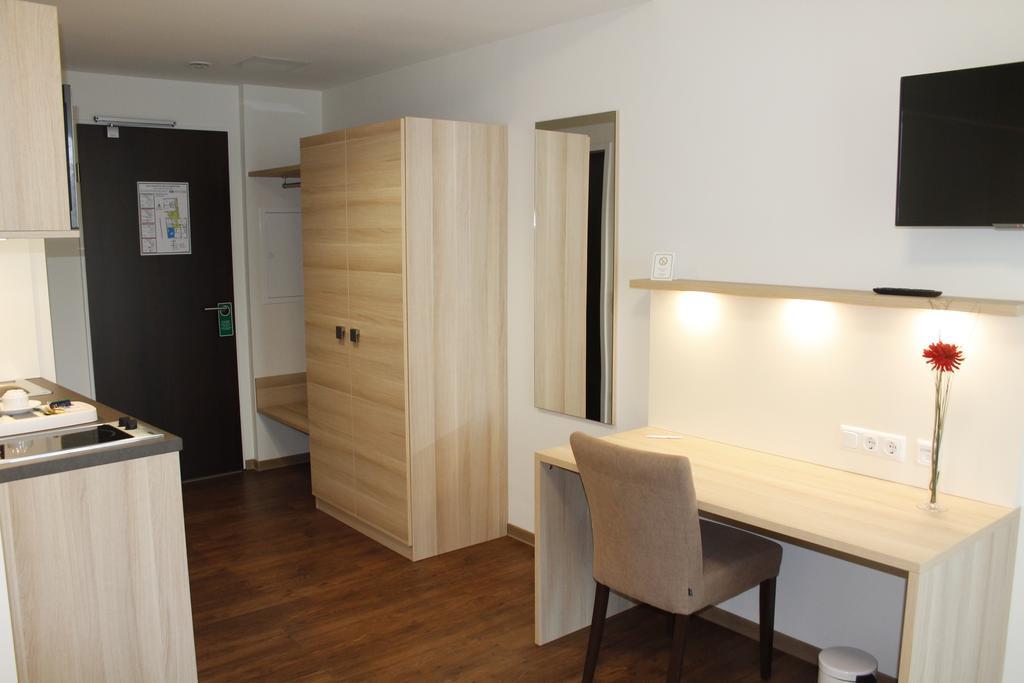 Prime 20 Serviced Apartments Frankfurt pe Main Exterior foto