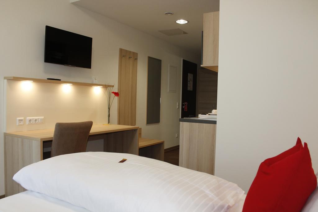 Prime 20 Serviced Apartments Frankfurt pe Main Exterior foto