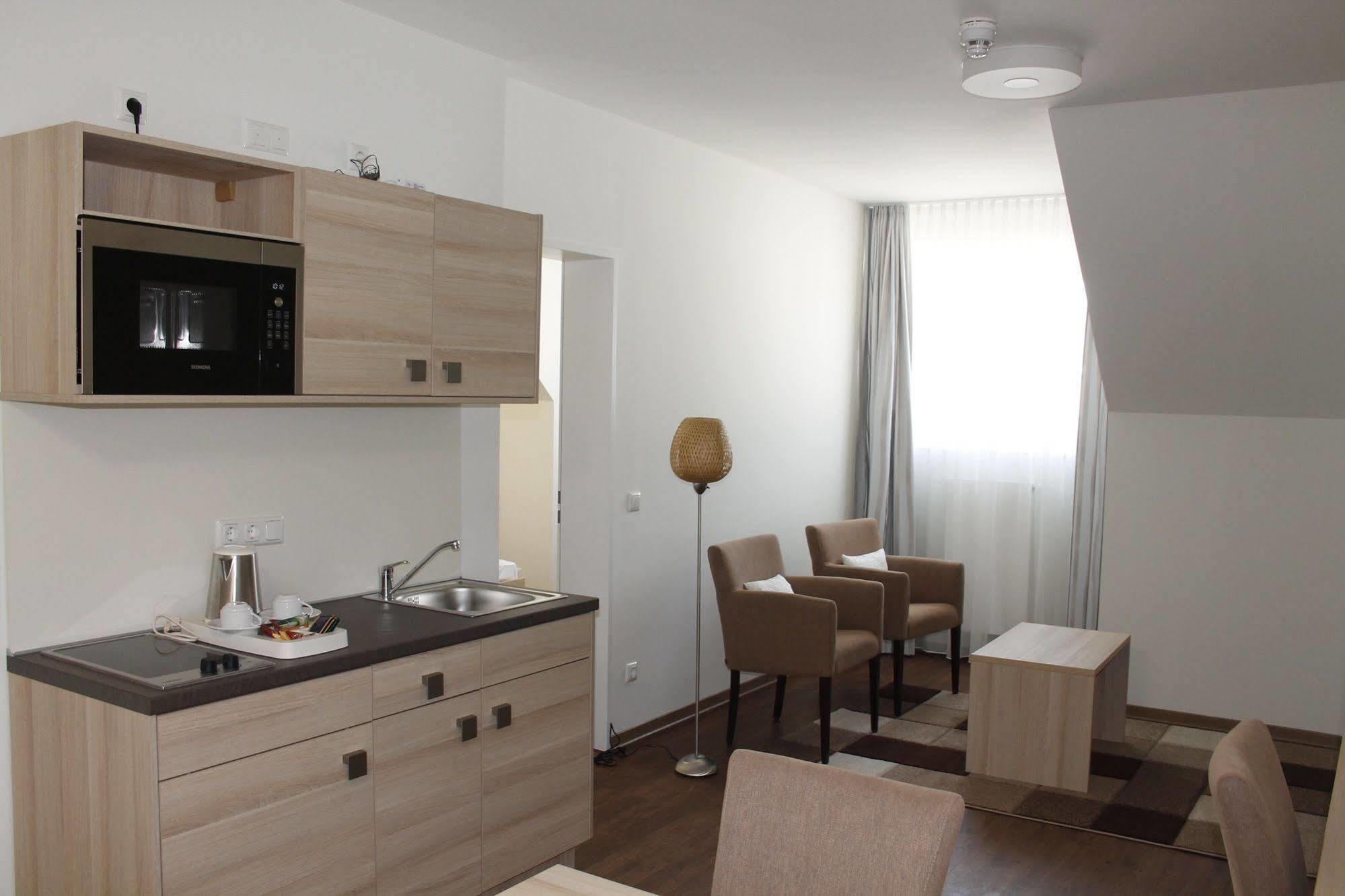 Prime 20 Serviced Apartments Frankfurt pe Main Exterior foto